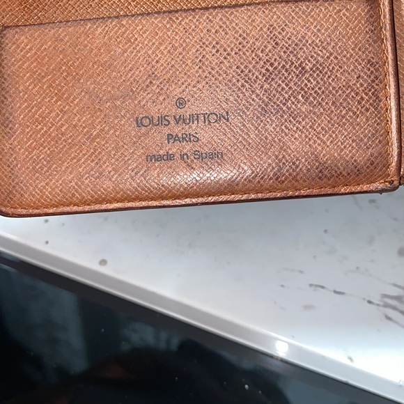 Authentic Louis Vuitton Monogram Marco Wallet - Picture 4 of 11
